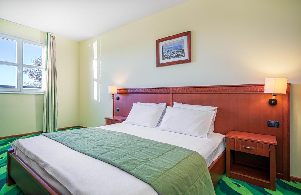 Hotel Vrata Krke Lozovac Ngoại thất bức ảnh