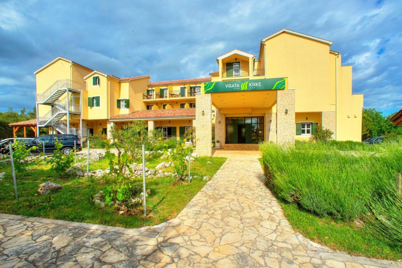 Hotel Vrata Krke Lozovac Ngoại thất bức ảnh